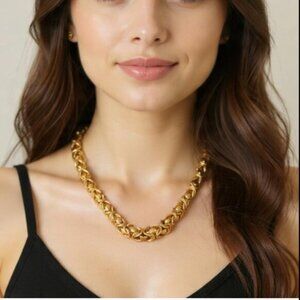 Monet Short gold plating Necklace